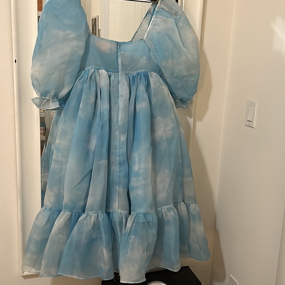 Selkie mid-length puff dress cloud print Medium - Picture 5 of 6